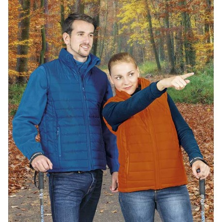 Chaleco fabricado en el nuevo tejido Loft FRANK Valento